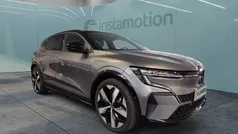 Grau Gebraucht 2024 Renault Mégane Techno Limousine | 34.640 € (Fairer Preis)