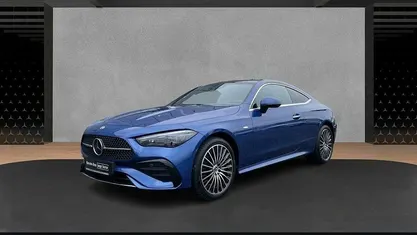 Gebraucht Mercedes CLE300 AMG 204 PS (150 kW) 2025 Blau Coupé