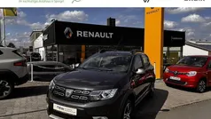 Grau Gebraucht 2018 Dacia Sandero Celebration Kleinwagen | 9.490 € (Superpreis)