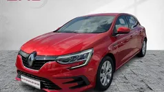 Dezirrot (rot) Gebraucht 2021 Renault Mégane IV Zen Limousine | 14.970 € (Guter Preis)
