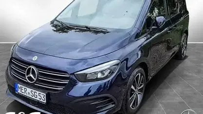 Używany Mercedes T180 Progressive 116 KM (85 kW) 2025 Niebieski Minivan