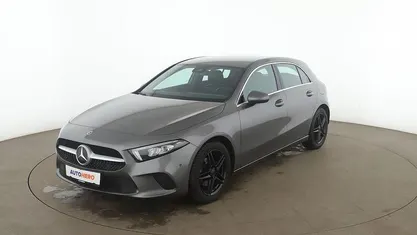 Gebraucht Mercedes A200 163 PS (119 kW) 2022 Grau Limousine