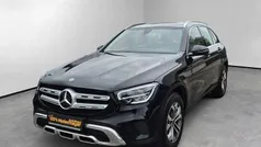 Schwarz unilack Gebraucht 2020 Mercedes GLC220 SUV | 33.990 € (Guter Preis)