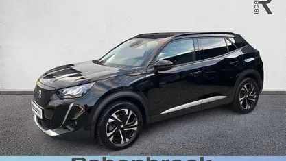 Schwarz Gebraucht 2021 Peugeot e-2008 Allure SUV | 16.490 € (Guter Preis)