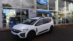 Gebraucht 2024 Dacia Jogger Extreme Van / Kleinbus | 20.750 € (Fairer Preis)