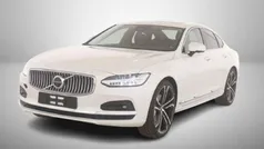 Crystal white / metallic Gebraucht 2024 Volvo S90 Ultimate Limousine | 44.890 € (Fairer Preis)