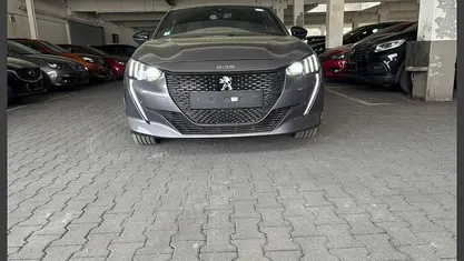 Gebraucht Peugeot 208 GT 101 PS (74 kW) 2023 Grau Kleinwagen