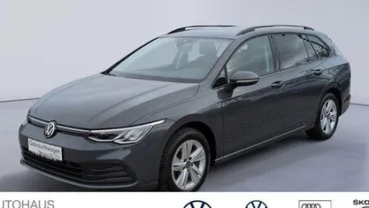 Gebraucht 2022 VW Golf VIII Life Kombi | 22.949 € (Fairer Preis)