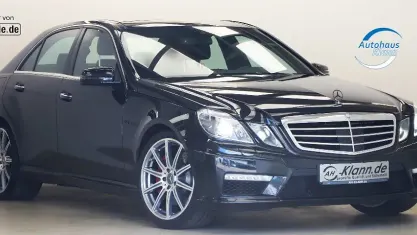 Gebraucht Mercedes E63 AMG AMG 557 PS (409 kW) 2011 Schwarz Limousine