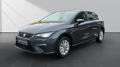 Grau Gebraucht 2023 Seat Ibiza Style Kleinwagen | 17.490 € (Guter Preis)