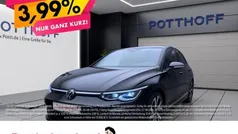 Schwarz Gebraucht 2022 VW Golf VIII R-line Limousine | 23.997 € (Fairer Preis)