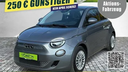 Gebraucht Fiat 500e Action 69 kW (95 PS) 2023 Grau Limousine