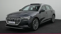 Manhattangrau metallic Gebraucht 2019 Audi e-tron Ambiente SUV | 24.950 € (Superpreis)