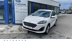 Arktisweißmetallic (weiss) Gebraucht 2021 Ford Kuga Vignale SUV | 25.785 € (Fairer Preis)