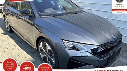 Uusi Skoda Octavia RS 265 HP (194 kW) 2026 Harmaa Farmari
