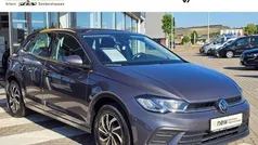 Grau (rauchgraumetallic (grau)) Gebraucht 2024 VW Polo Life Limousine | 19.690 € (Guter Preis)