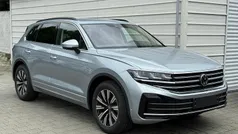 Dolomite silver metallic Neu 2025 VW Touareg Elegance SUV | 69.740 € (Superpreis)