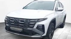 Weiss Neu 2025 Hyundai Tucson Trend SUV | 37.150 € (Fairer Preis)