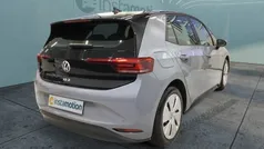 Grau Gebraucht 2021 VW ID.3 Pure Kleinwagen | 19.890 € (Guter Preis)