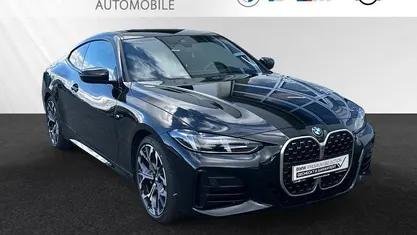 Gebraucht BMW 430 M Sport 245 PS (180 kW) 2025 Black sapphire metallic Coupé