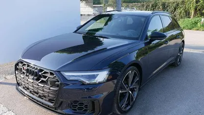 Firmamentblau metallic Gebraucht 2024 Audi S6 Kombi | 77.390 € (Fairer Preis)