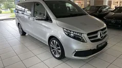 Brillantsilber Gebraucht 2023 Mercedes V300 Van / Kleinbus | 64.946 € (Fairer Preis)
