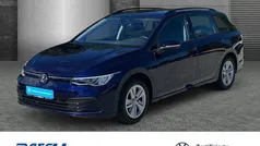 Gebraucht 2023 VW Golf VIII Life Kombi | 25.280 € (Fairer Preis)
