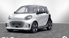 Bodypanels in white Gebraucht 2020 Smart ForTwo Electric Drive Passion Cabrio | 11.890 € (Guter Preis)