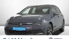 Gebraucht 2023 VW Golf VIII Style Limousine | 28.247 € (Fairer Preis)