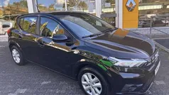 Perlmuttschwarz metallic Gebraucht 2023 Dacia Sandero Expression Kleinwagen | 14.350 € (Guter Preis)