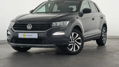 Begagnad VW T-Roc Active 110 HK (80 kW) 2021 Grå SUV