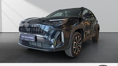 Nouvelle Toyota Yaris Hybrid 131 ch (96 kW) 2025 Vert Berline