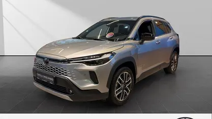 Gebraucht 2025 Toyota Corolla Cross SUV | 40.890 € (Fairer Preis)