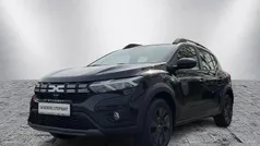 Perlmuttschwarz metallic Gebraucht 2025 Dacia Sandero Expression Kleinwagen | 18.780 € (Fairer Preis)