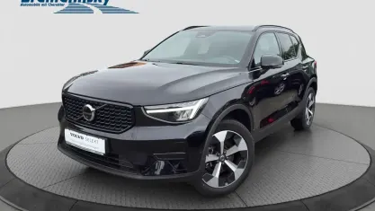 Gebraucht Volvo XC40 Plus 163 PS (119 kW) 2024 Schwarz SUV