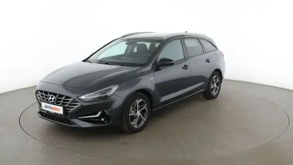 Gebraucht Hyundai i30 Intro Edition 159 PS (116 kW) 2020 Grau Kombi