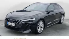 Schwarz (mythosschwarz metallic) Gebraucht 2024 Audi A5 Ambiente Coupé | 61.991 € (Fairer Preis)