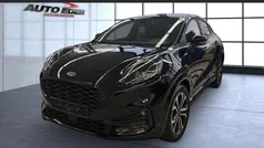 Obsidianschwarz (metallic) Gebraucht 2023 Ford Puma ST-Line SUV | 25.900 € (Fairer Preis)