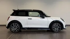 Weiß Gebraucht 2025 Mini John Cooper Works Kleinwagen | 36.990 € (Fairer Preis)