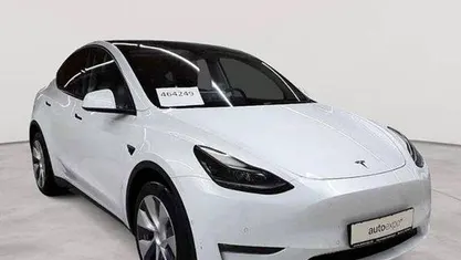 Gebraucht Tesla Model Y 378 kW (514 PS) 2021 Pearl white multicoat SUV