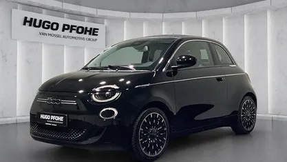 Schwarz Gebraucht 2023 Fiat 500e La Prima Cabrio | 23.400 € (Fairer Preis)