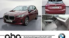 Piemont rot metallic Gebraucht 2024 BMW 216 Van / Kleinbus | 24.950 € (Guter Preis)