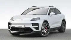 Gebraucht 2024 Porsche Macan Turbo SUV | 148.683 €