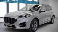 Silber Gebraucht 2022 Ford Kuga ST-Line SUV | 24.530 € (Fairer Preis)