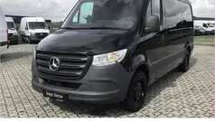 Schwarz Gebraucht 2023 Mercedes Sprinter Van | 38.616 € (Fairer Preis)