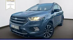Chroma blau Gebraucht 2018 Ford Kuga ST-Line SUV | 18.890 € (Fairer Preis)