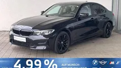 Schwarz Gebraucht 2022 BMW 320 Advantage Limousine | 30.220 € (Superpreis)