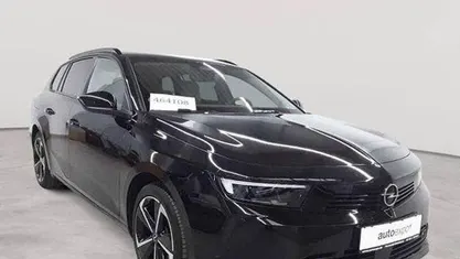 Karbon schwarz metallic Gebraucht 2024 Opel Astra Business Elegance Kombi | 19.590 € (Guter Preis)