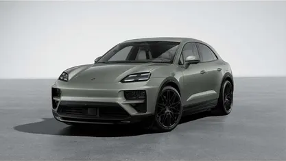 Gebraucht 2025 Porsche Macan Turbo SUV | 148.990 €