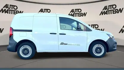 Weiß Gebraucht 2022 Renault Kangoo Play Van | 19.028 € (Superpreis)